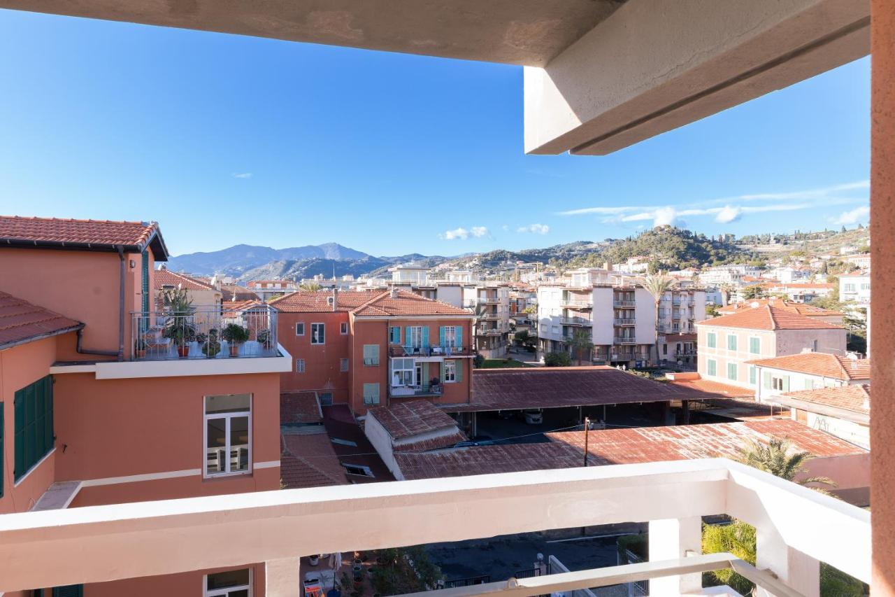 דירות בורדיגרה 110 - Casa Sole Vista Mare, In Centro 100 Metri Spiaggia מראה חיצוני תמונה