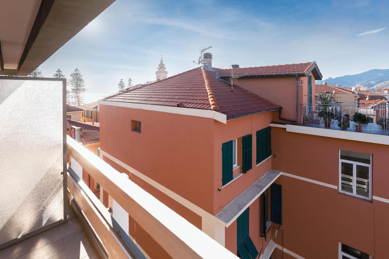 דירות בורדיגרה 110 - Casa Sole Vista Mare, In Centro 100 Metri Spiaggia מראה חיצוני תמונה